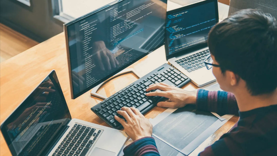 Crafting Digital Masterpieces with Creative Web Development